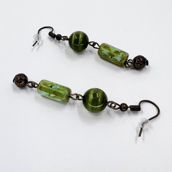 New / Hand Crafted - Green Cats Eye Glass Beaded Brass Tone Drop Earrings - Picture 6 of 6